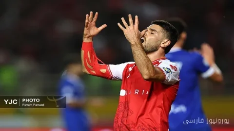 محمد عمری قراردادش با پرسپولیس را تا دو فصل آینده حفظ می‌کند