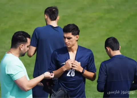 محمد نادری شماره 3 تیم ملی را از امیر قلعه‌نویی می‌گیرد