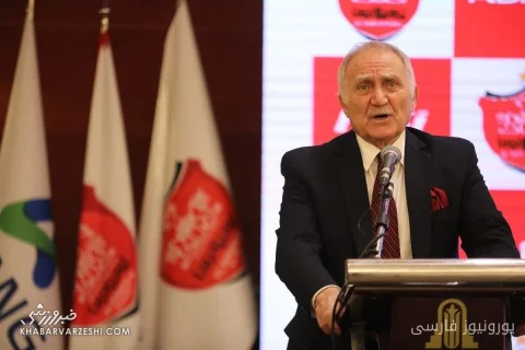 هدیه ۵۰ هزار دلاری به حسین کلانی؛ قدردانی از ستاره پیشین پرسپولیس