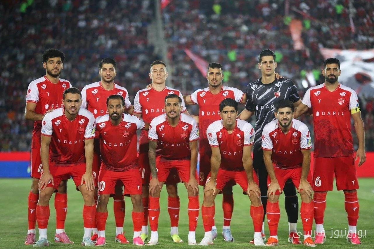 تکذیب شایعه جدایی اوستون اورونوف از پرسپولیس توسط محسن خلیلی