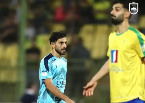 محمودآبادی و تاثیرگذاری ویژه روی هردو گل چادرملو در دومین برد لیگ برتر