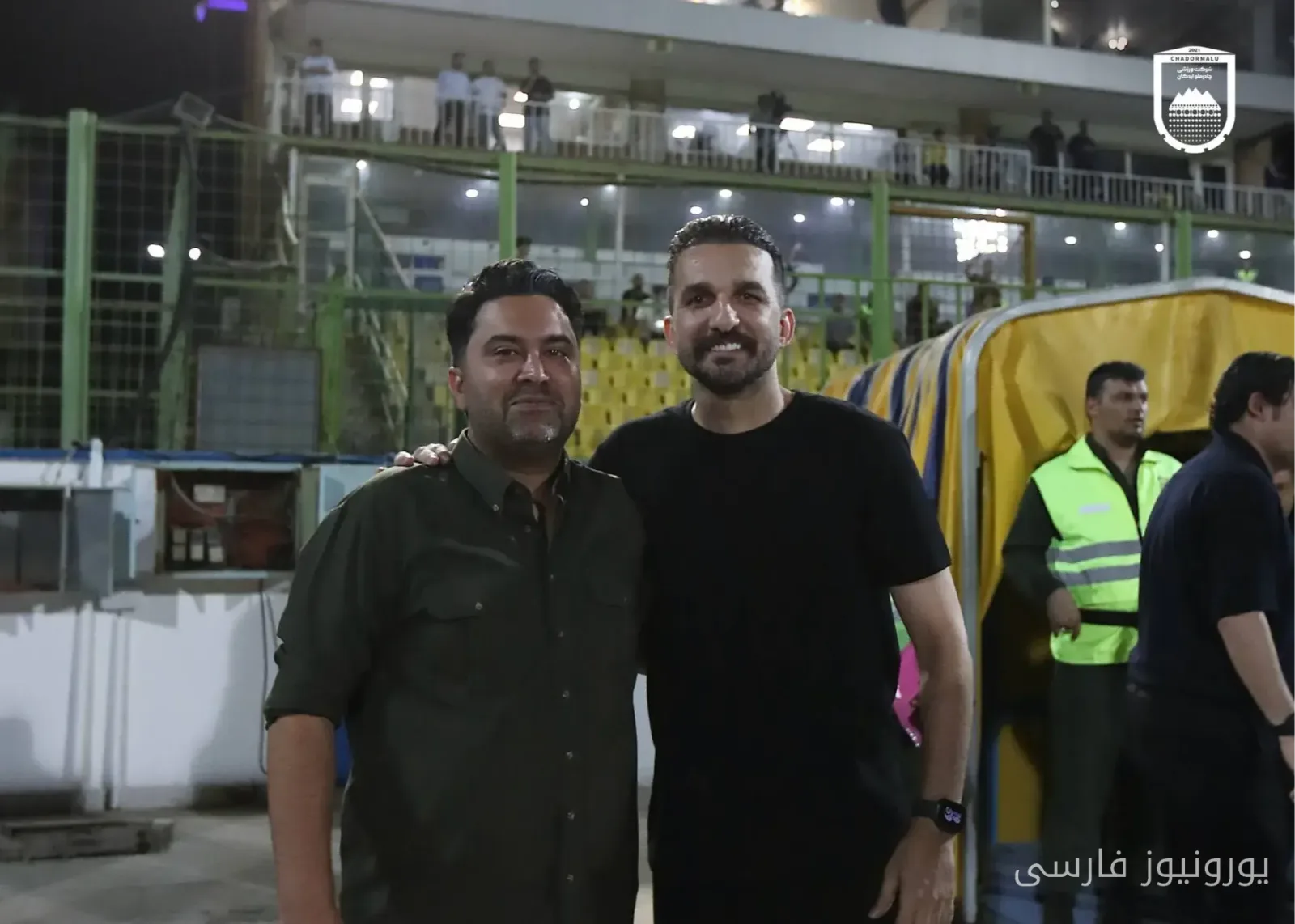 شعار خشمگینانه هواداران صنعت نفت آبادان علیه محمد نوری