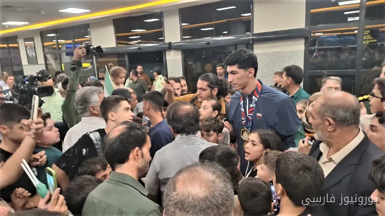 آرین سلیمی قهرمان تکواندو کرمانشاهی از محبت و حمایت مردم قدردانی کرد