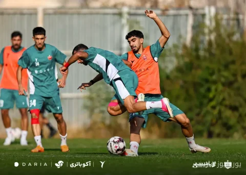 فروش سه بازیکن پرسپولیس با هدف درآمدزایی دو میلیون دلاری قطعی شد