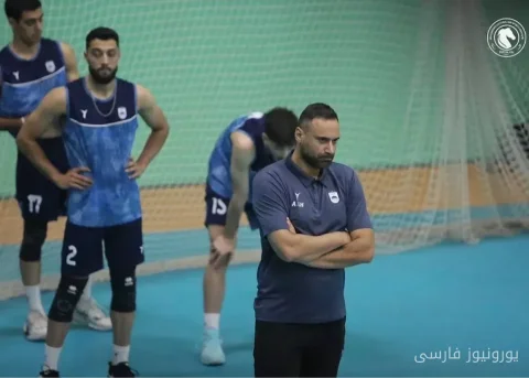 تقابل سیدمحمد موسوی و عادل غلامی در دیدار پیکان تهران و چادرملو اردکان
