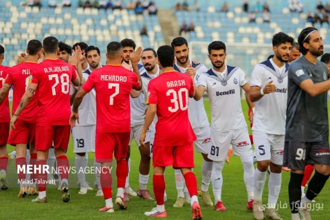 گزارش لغو بازی ملوان و تراکتور تبریز به سازمان لیگ رسید
