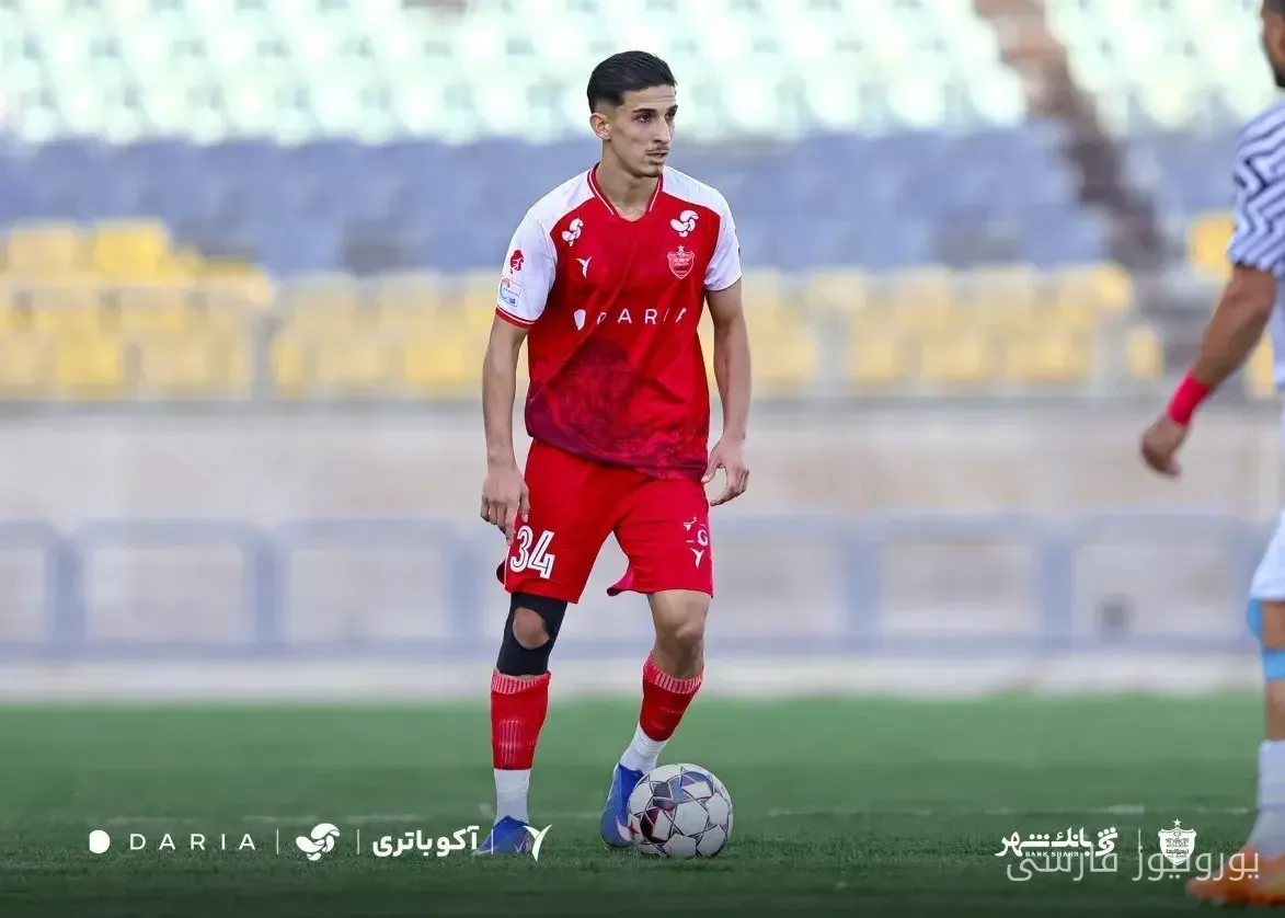 امیرحسین محمودی مصدوم نیست و در تمرینات پرسپولیس حضور دارد