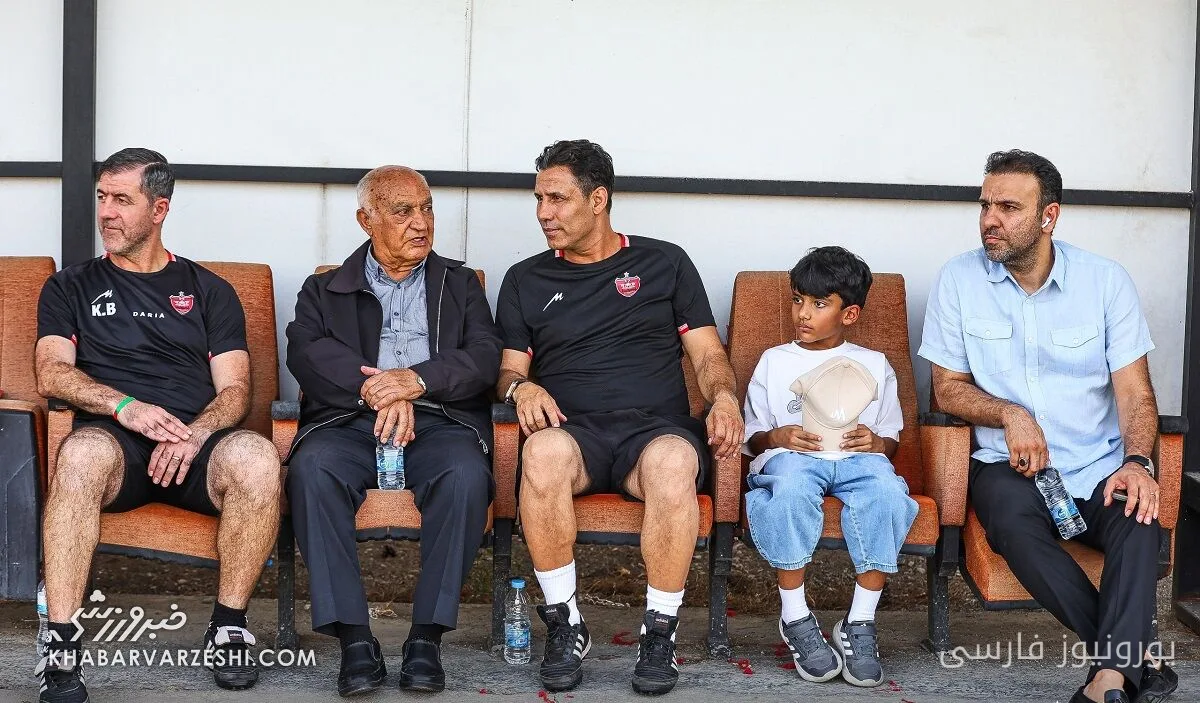 ناصر ابراهیمی: پرسپولیس دیگر حق لغزش ندارد و باید نساجی را در قائمشهر ببرد
