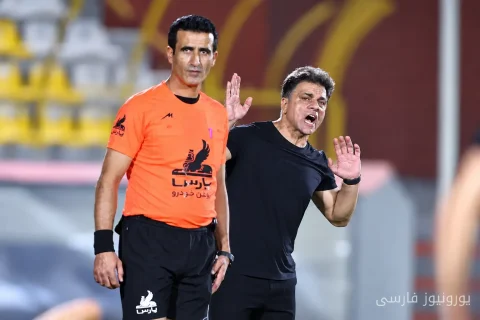 اعتراض هواداران شمس‌آذر به وحید رضایی پس از تساوی مقابل سپاهان