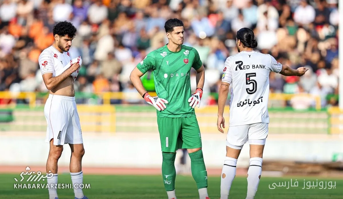 بهروز سلطانی: پرسپولیس به اشتباهات فردی می‌بازد نه تیمی و نیازمند ایراد مهمی دارد