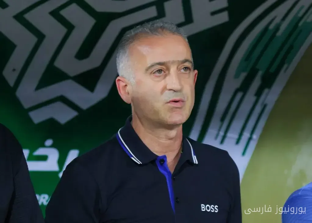 اعتراض فراز کمالوند به عدم بازگرداندن توپ توسط چادرملو در دیدار خیبر خرم‌آباد
