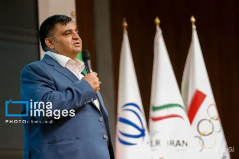 رضازاده عملکرد وزنه‌برداران در ناگویا را در حد رقابت‌های المپیک دانست