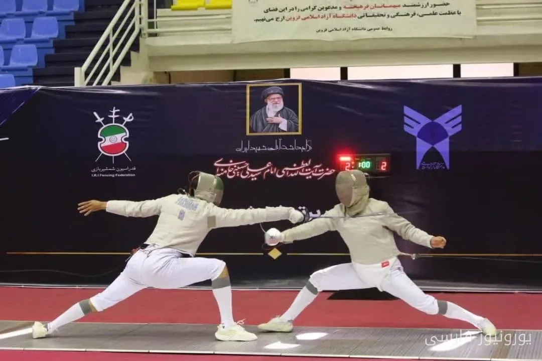 دانشگاه آزاد قزوین قهرمان لیگ برتر شمشیربازی باشگاه‌های کشور در سابر شد