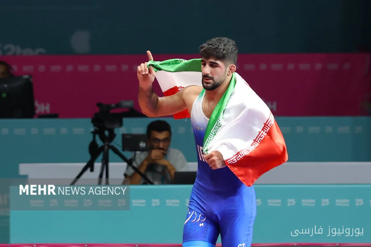 برد قاطع سعید اسماعیلی در گام نخست مسابقات جهانی کشتی فرنگی