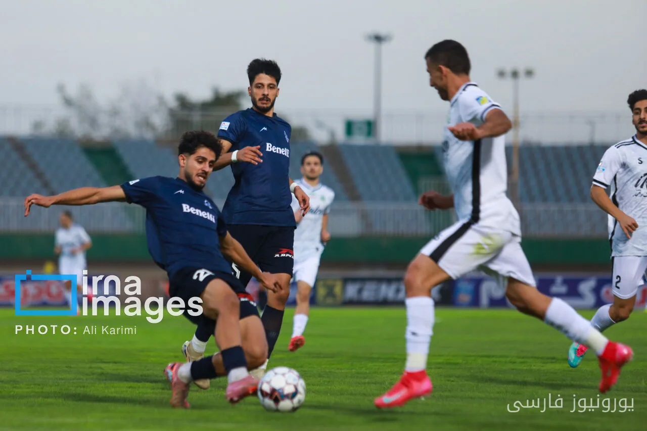 تساوی ملوان مقابل آلومینیوم اراک به دلیل اشتباهات فردی بازیکنان