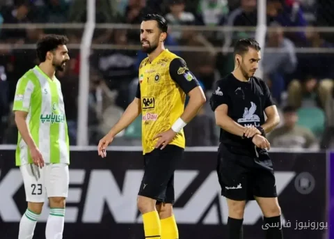 آرش رضاوند دو فرصت گلزنی حساس مقابل خیبر را از دست داد
