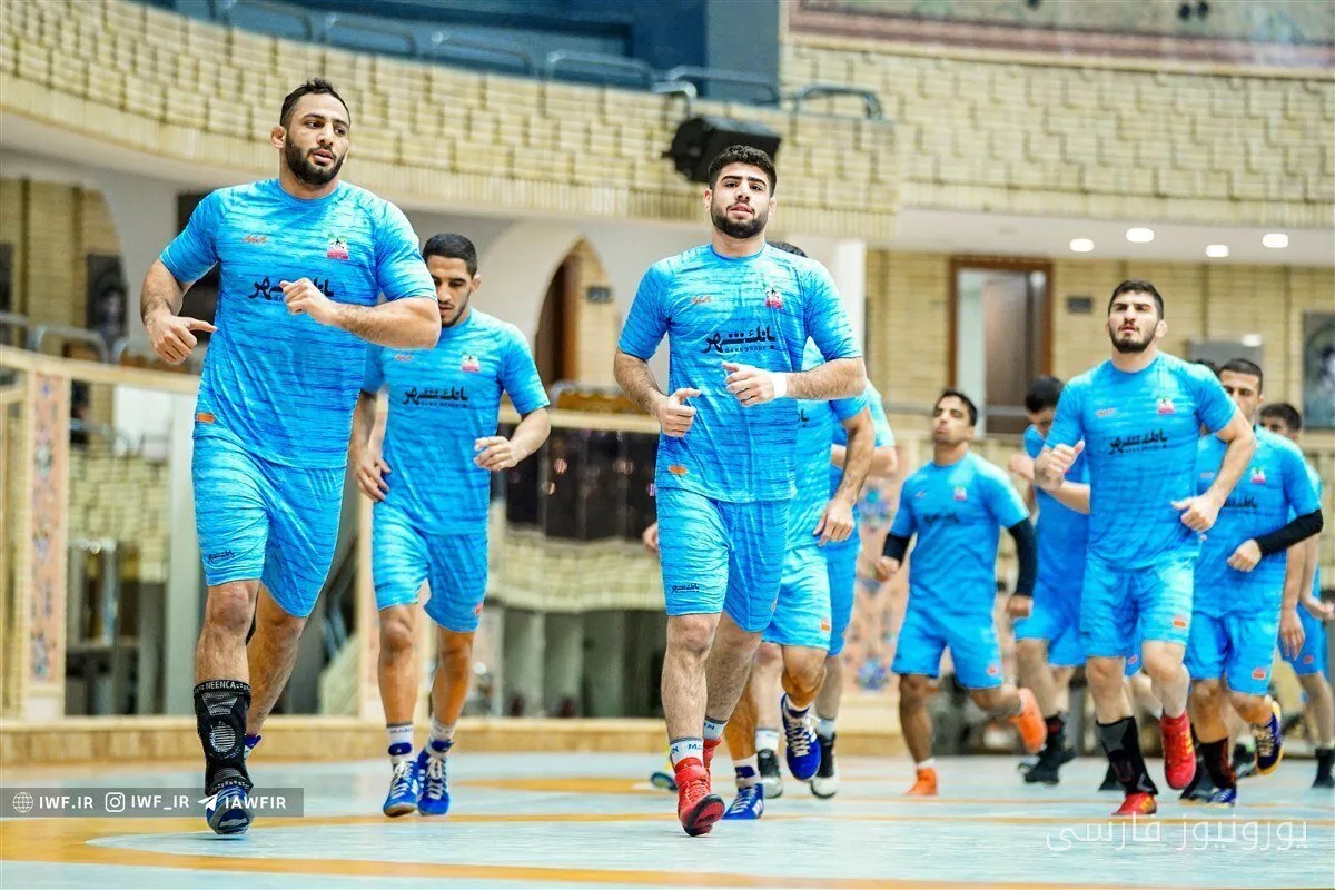 تیم ملی کشتی فرنگی برای مسابقات جهانی عازم آستانه شد