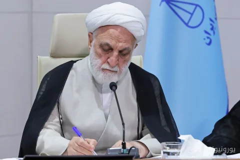 حجت‌الاسلام والمسلمین محسنی‌اژه‌ای قهرمانی تیم ملی کشتی فرنگی زیر ۲۳ سال را تبریک گفت