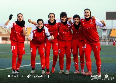 نیلوفر اردلان و صدرنشینی پرسپولیس در لیگ برتر فوتبال زنان با نتایج درخشان