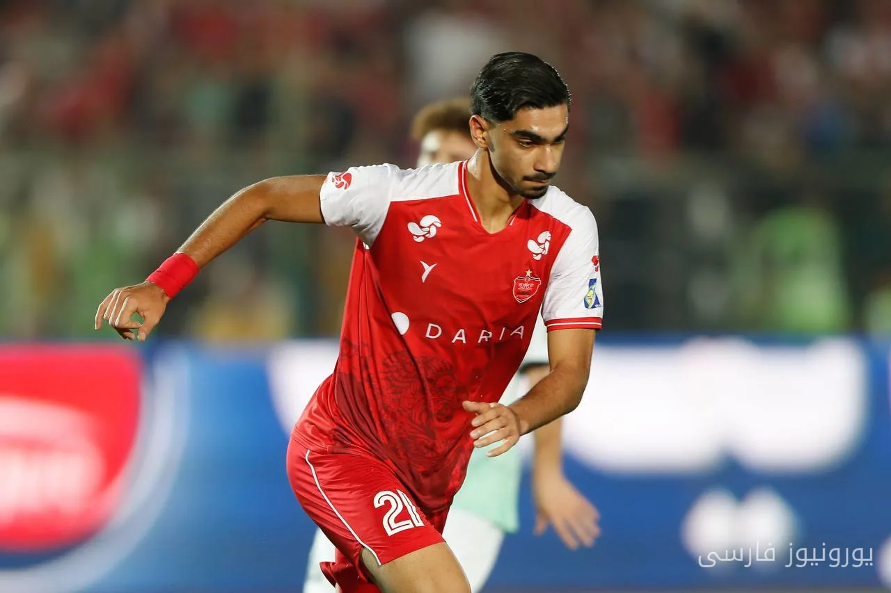 پیمان حدادی برنامه فروش پوریا شهرآبادی را به عنوان اولین بازیکن فروشی پرسپولیس اعلام کرد