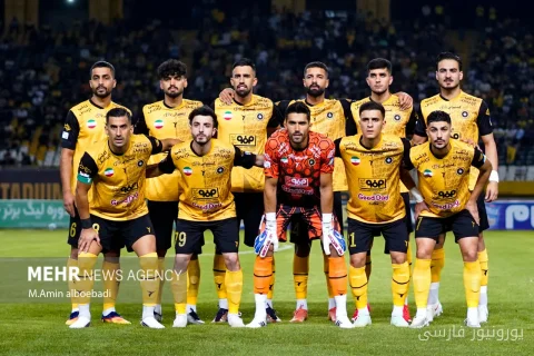 سپاهان تیم کاملی با کادر و بازیکنان مدعی قهرمانی دارد